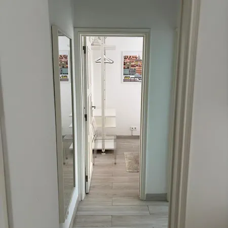 Apartment Avenue 17 *